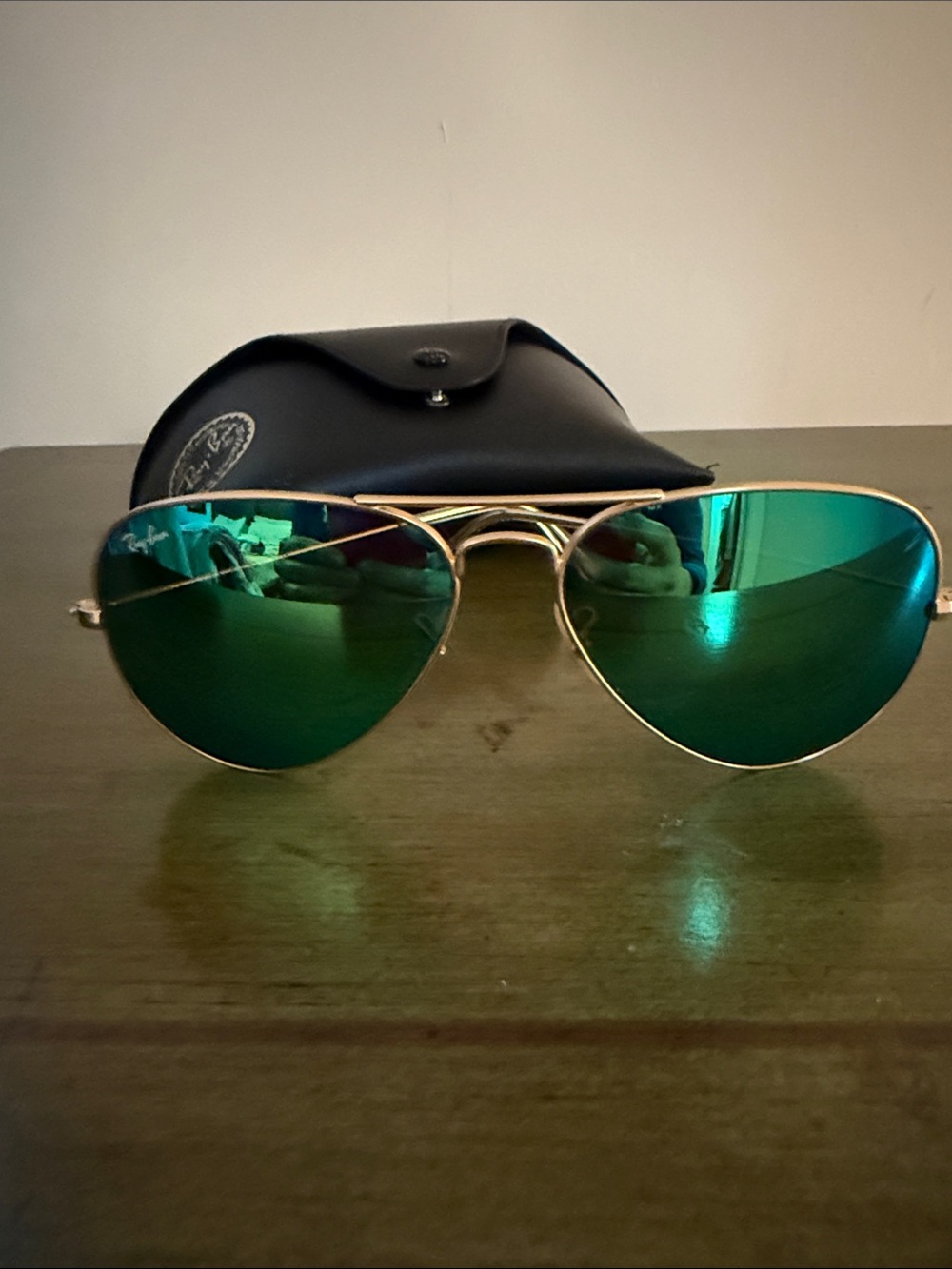Ray-Ban Aviator Sunglasses - Green Lenses with Gold Frame Authentic